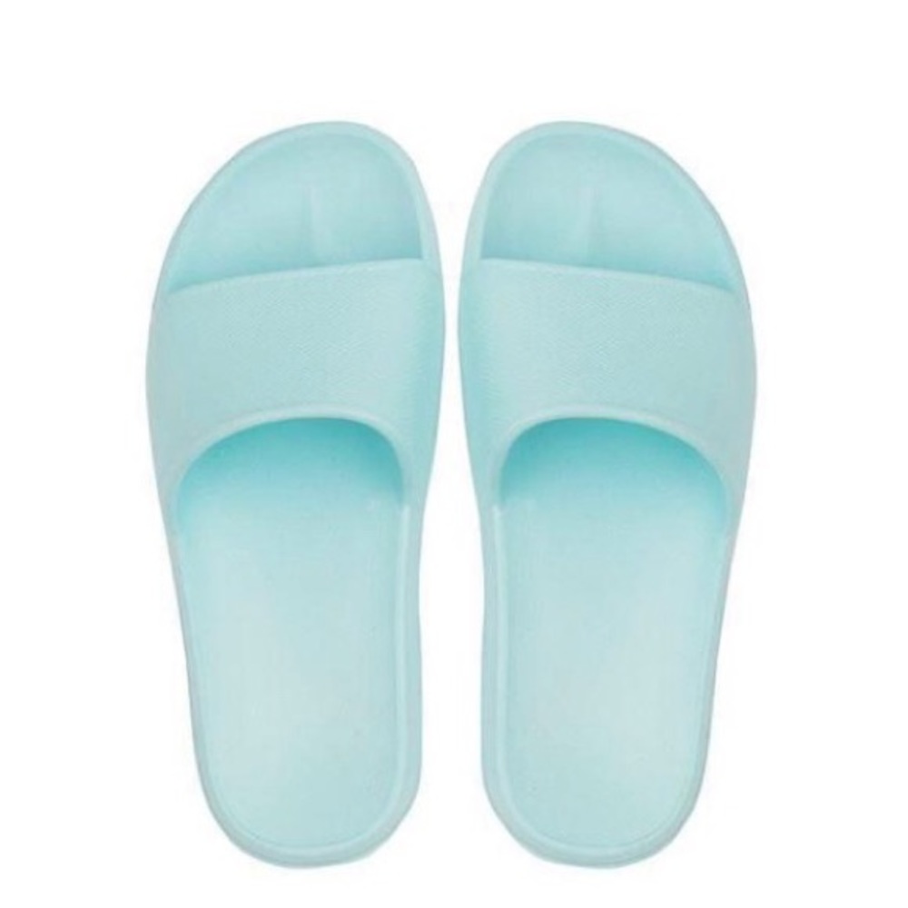 Women’s Slippers (Size 5.5 - 6) Sky Blue